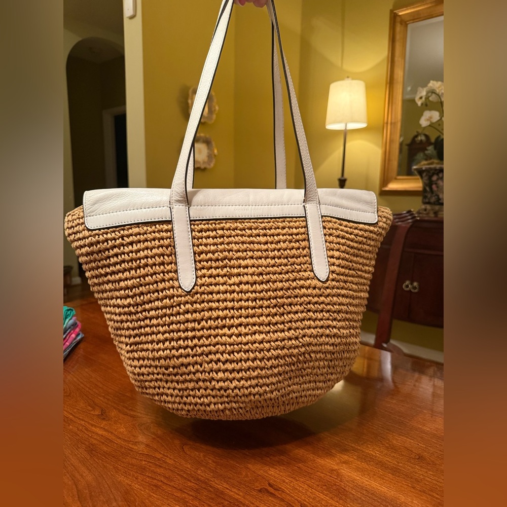 Michael Kors Naomi White & Straw Tote - Picture 4 of 8